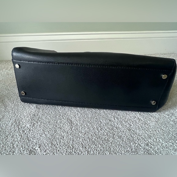 Tiffany Tote- never used excellent condition - Picture 2 of 9